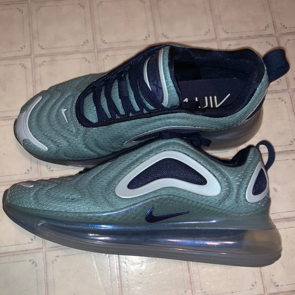 Nike women sneakers